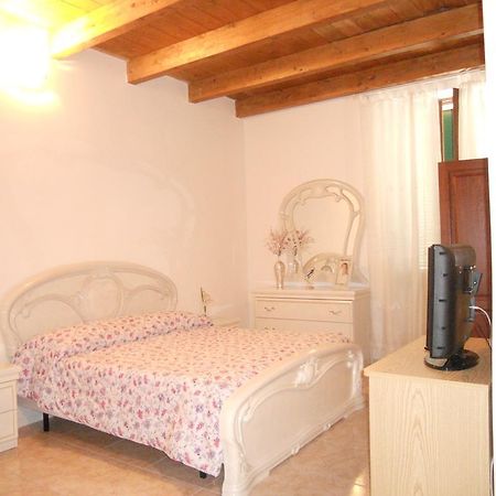 Guest House Efisio Alghero Exterior photo